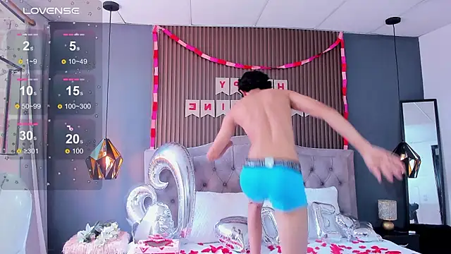 Snapshot of Noa_03 chatting on 13, 2, 2026 Noa 03 online show from 13, 2, 2026