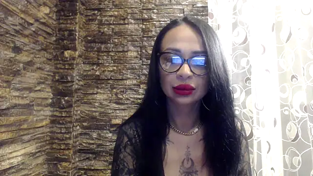 BrianaBloom online show from 20, 4, 2026