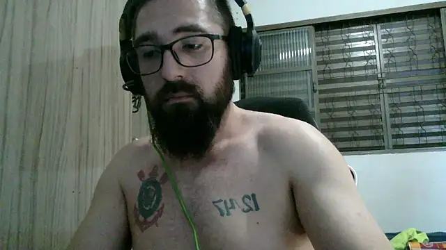 Redlovecouple online show from 27, 2, 2026