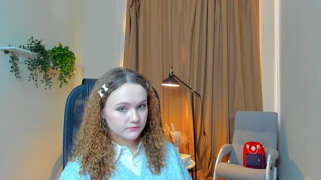 Snapshot of PaulFalha chatting on 4, 2, 2026 PaulFalha online show from 4, 2, 2026