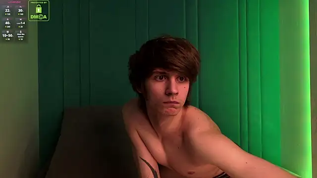 Snapshot of HoogWilder chatting on 13, 2, 2026 HoogWilder online show from 13, 2, 2026