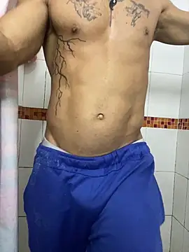 Snapshot of MaxyRyan chatting on 25, 2, 2026 MaxyRyan online show from 25, 2, 2026