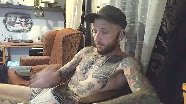 Snapshot of F_D_R_ chatting on 28, 6, 2026 F D R online show from 28, 6, 2026