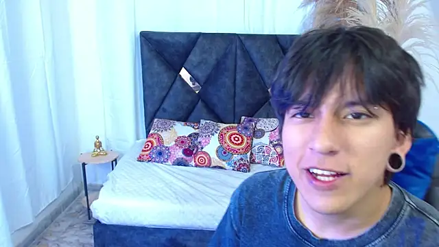 Snapshot of nikoo_18 chatting on 24, 2, 2026 nikoo 18 online show from 24, 2, 2026