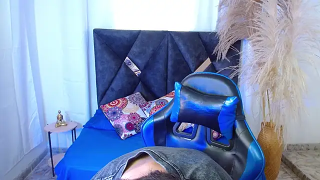 nikoo 18 online show from 16, 3, 2026