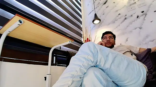 Max Hornye online show from 21, 2, 2026