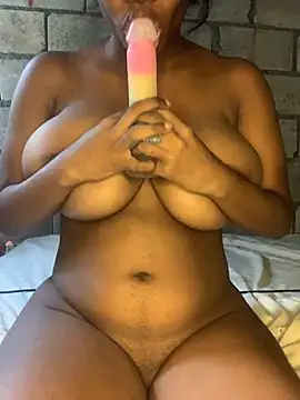 shybunnyvibe online show from 6, 2, 2026