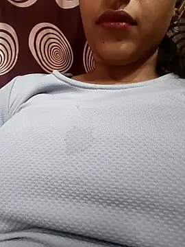 komalsharma99 online show from 8, 5, 2026