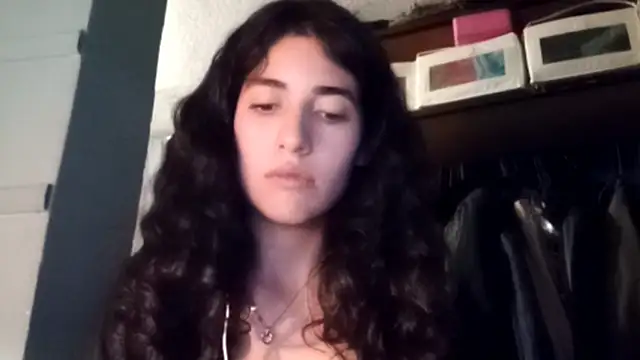 Snapshot of EldoraSchleker chatting on 6, 2, 2026 EldoraSchleker online show from 6, 2, 2026