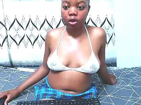 Snapshot of AlliBabe chatting on 12, 2, 2026 AlliBabe online show from 12, 2, 2026