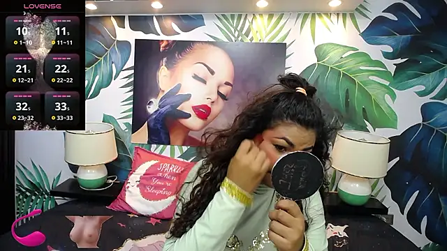 yaazhinii online show from 25, 3, 2026