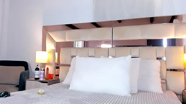 EloiseClairmont online show from 20, 3, 2026