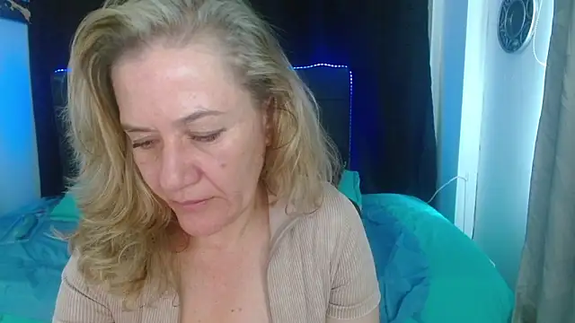Snapshot of andreea_xx chatting on 11, 2, 2026 andreea xx online show from 11, 2, 2026