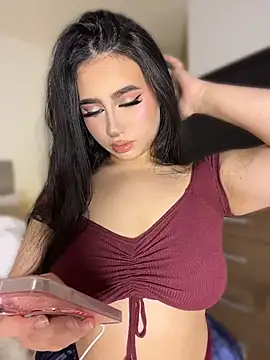 Sofiia Vegaa online show from 6, 6, 2026