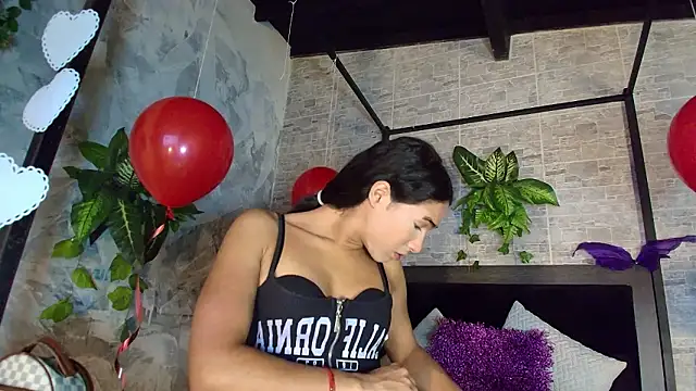 Snapshot of Chloee__Adams chatting on 11, 2, 2026 Chloee Adams online show from 11, 2, 2026