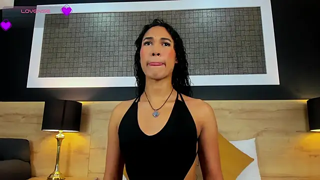 Chloee  Adams online show from 23, 3, 2026