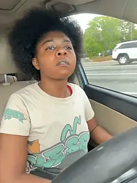 Ebony Queeen online show from 6, 4, 2026