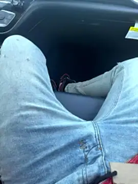 Snapshot of enuffdiic4evryone chatting on 5, 2, 2026 enuffdiic4evryone online show from 5, 2, 2026