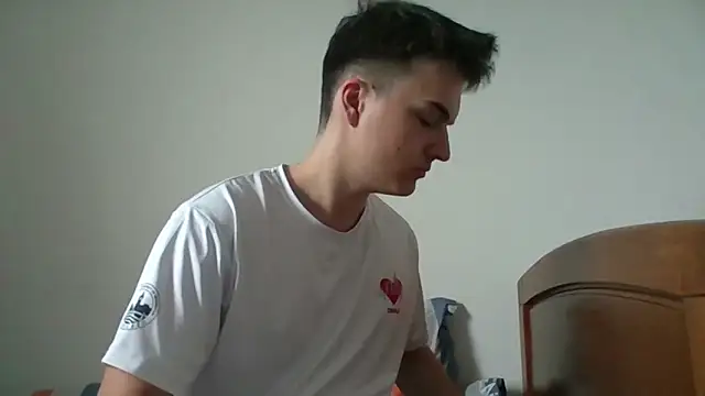 MrPine19 online show from 26, 2, 2026