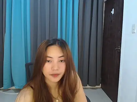 Snapshot of babydenxx69 chatting on 8, 2, 2026 babydenxx69 online show from 8, 2, 2026