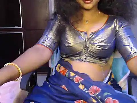 Snapshot of VixenNandhu chatting on 6, 7, 2026 VixenNandhu online show from 6, 7, 2026