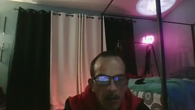 bellaskeykeeper online show from 9, 2, 2026