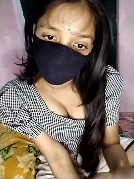 Naina-hott online show from 25, 3, 2026