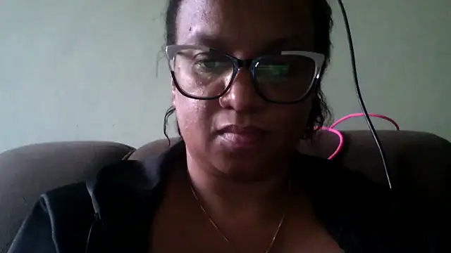 Snapshot of Mineirasafada2026 chatting on 4, 5, 2026 Mineirasafada2026 online show from 4, 5, 2026