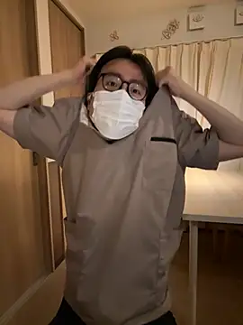 shizuku-kun211 online show from 1, 6, 2026