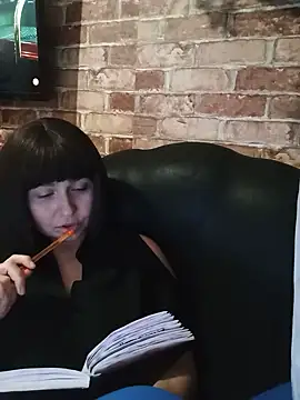 Snapshot of itismyhobby chatting on 28, 2, 2025 itismyhobby online show from 28, 2, 2025