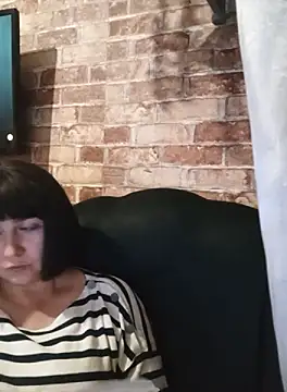 Snapshot of itismyhobby chatting on 4, 10, 2025 itismyhobby online show from 4, 10, 2025