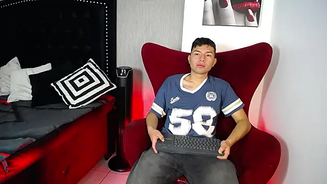 Liam Sean online show from 1, 3, 2026