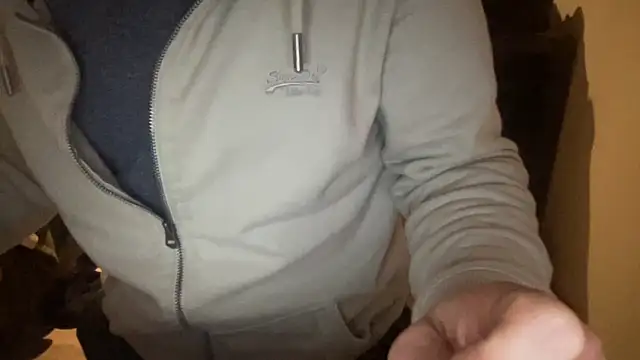 Snapshot of raoulbtnbois chatting on 15, 2, 2026 raoulbtnbois online show from 15, 2, 2026