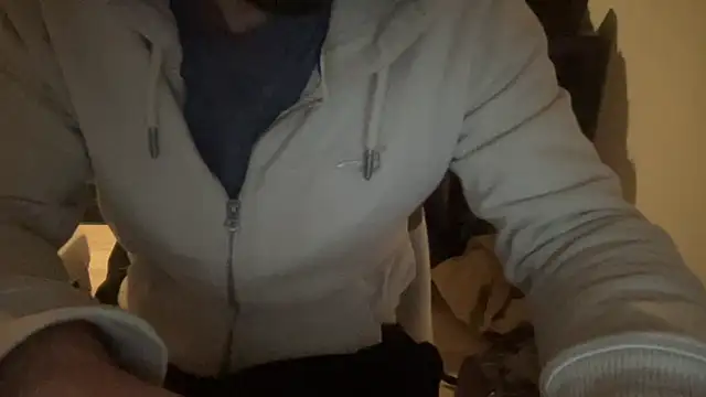 Snapshot of raoulbtnbois chatting on 15, 2, 2026 raoulbtnbois online show from 15, 2, 2026