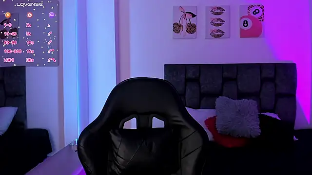 Madison Rosee online show from 4, 4, 2026