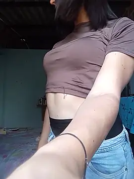 lucyscay  online show from 10, 6, 2026