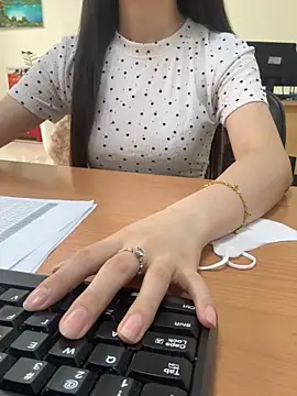 Celeste SexyY online show from 14, 4, 2026