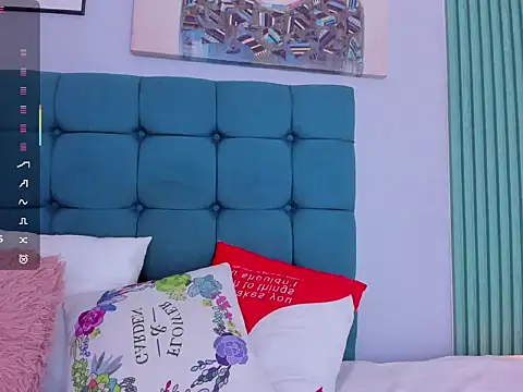 Snapshot of Venuz_01 chatting on 11, 2, 2026 Venuz 01 online show from 11, 2, 2026