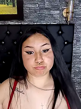  NiniSweet online show from 5, 3, 2026