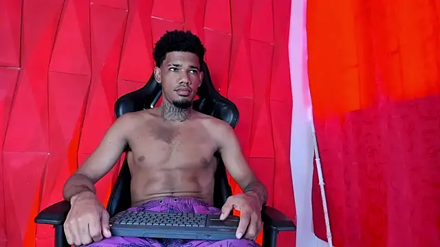 Nehemiaa boy online show from 23, 5, 2026