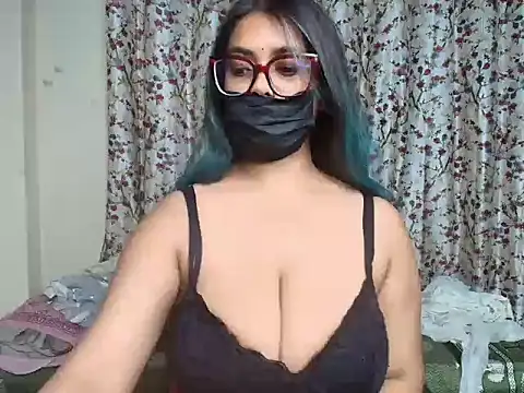 Snapshot of Bold-camlin chatting on 25, 6, 2026 Bold-camlin online show from 25, 6, 2026