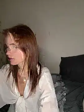 Snapshot of Emma_Songae chatting on 2, 3, 2026 Emma Songae online show from 2, 3, 2026