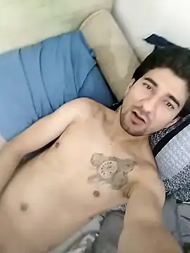 Camilo696903 online show from 13, 3, 2026