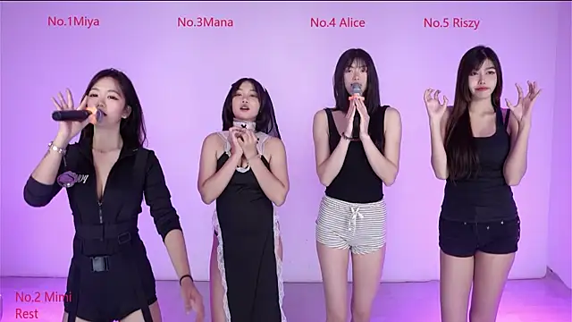 Snapshot of Velvet-girl chatting on 23, 2, 2026 Velvet-girl online show from 23, 2, 2026