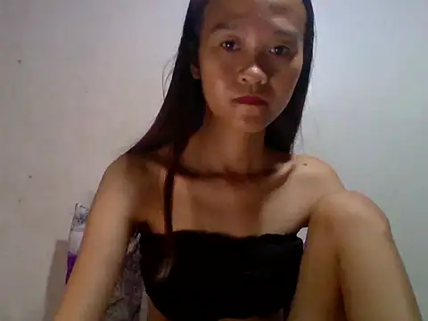 Yourlilpinayy online show from 24, 3, 2026