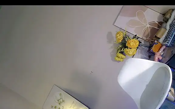 BitchWithTaste online show from 10, 4, 2026