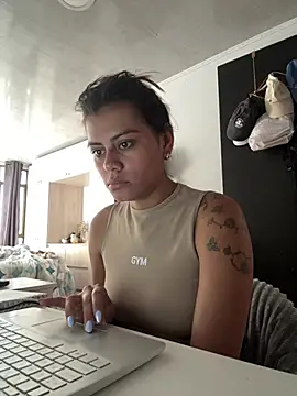 RachelWeisz  online show from 1, 3, 2026