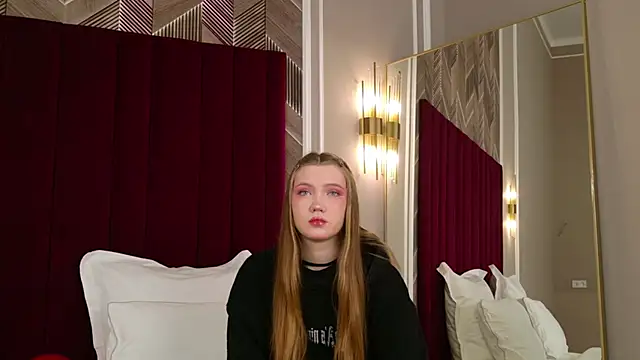 Snapshot of StacyHicks chatting on 28, 2, 2026 StacyHicks online show from 28, 2, 2026