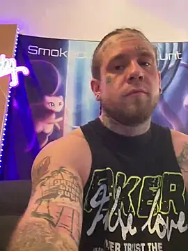 Smokebluntafterblunt online show from 15, 4, 2026