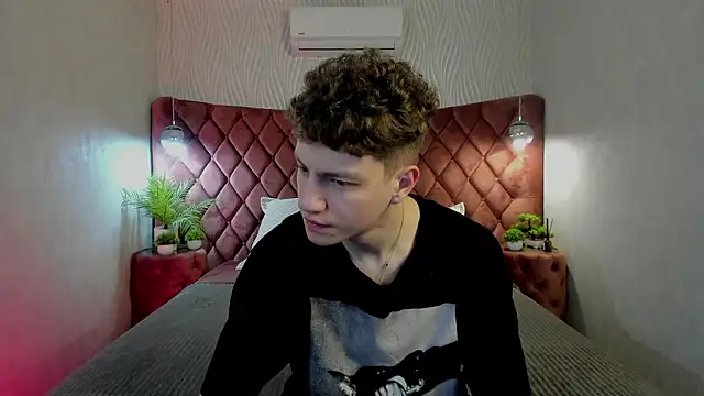 StefanBev online show from 5, 3, 2026